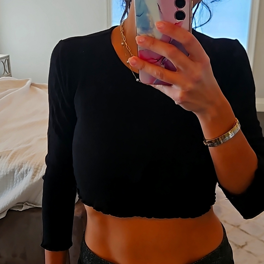 WOMEN'S BOZZOLO BLACK WAFFLE PRINT LONG SLEEVE CROP TOP T SHIRT SZ SMALL $30